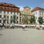 Begrüßung auf dem Karlsplatz