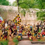 Gruppenfoto in der alten Burg von 1993